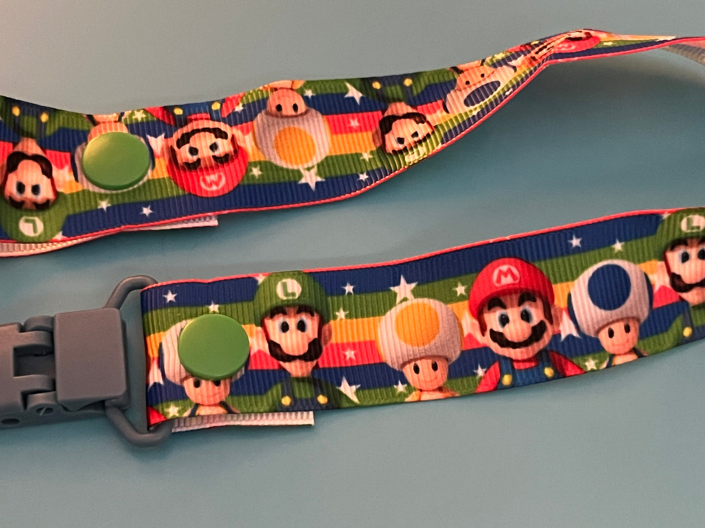 Super Mario Brothers Paci Clip