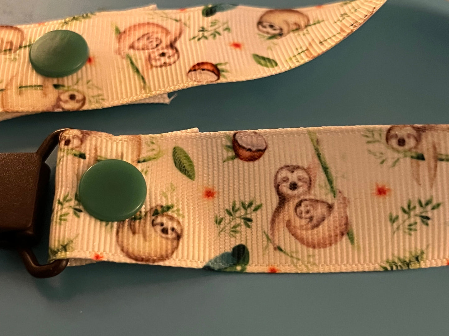 Sleepy Sloth Paci Clip