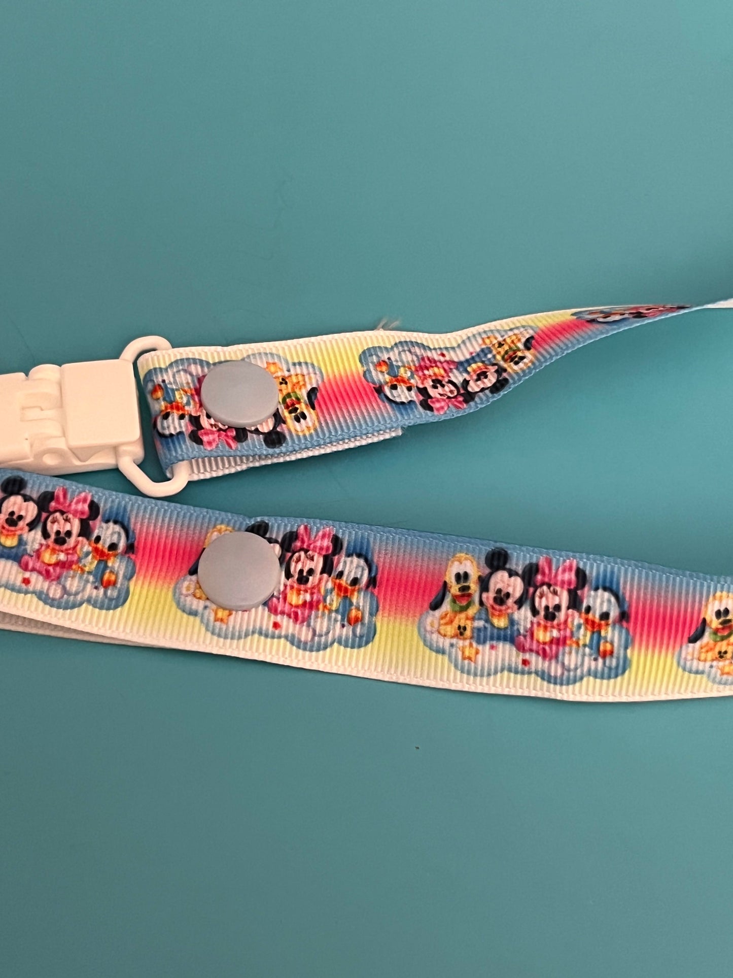 Disney Baby Paci Clip