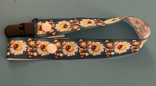 Bunny & Daisy Paci Clip