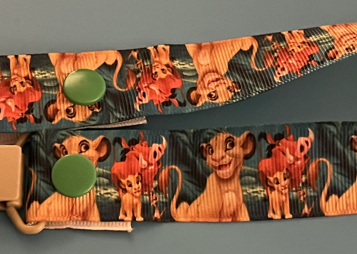 Lion King Jungle Paci Clip