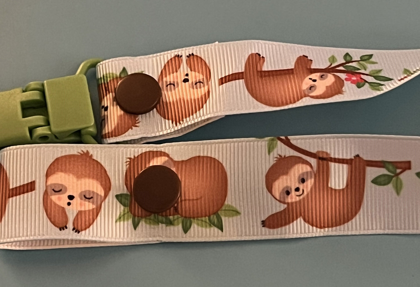 Tree Sloth Paci Clip