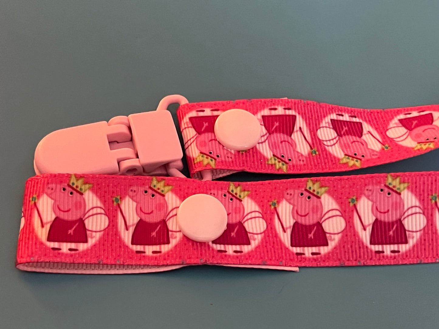 Peppa Pig Paci Clip