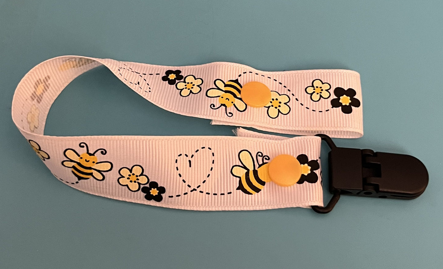 Buzzy Bee Paci Clip